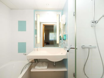 Classic Room, Multiple Beds (double bed and a sofa bed)