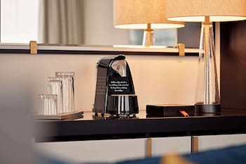 Junior Suite, 1 King Bed (Panorama)