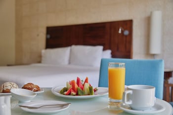 Premium Room, 2 Double Beds, Non Smoking, Garden View