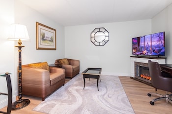 Junior Suite, 1 King Bed