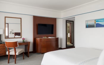 Premier Suite
