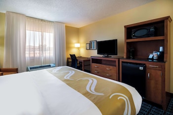 Standard Room, 1 King Bed, Non Smoking