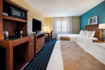 Standard Room, 2 Queen Beds, Non Smoking