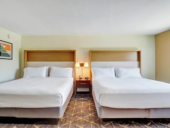 Standard Room, 2 Queen Beds