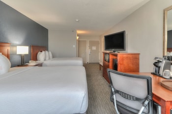 Standard Room, 2 Queen Beds, Non Smoking