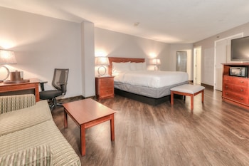 Choice Queen with Wet Bar & Sleeper Sofa