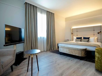 Suite, 1 Queen Bed