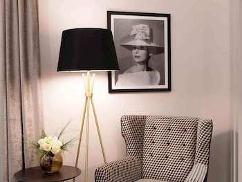 Superior Room, 1 Queen Bed