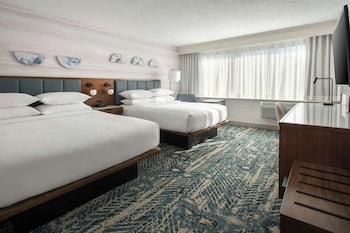 Room, 2 Double Beds, Corner