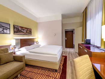 Standard Room, 1 Double Bed with Sofa bed