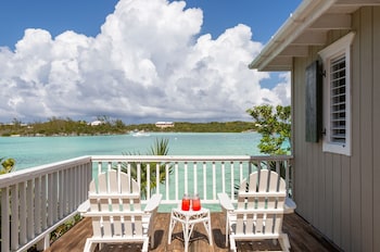 Cottage, 1 King Bed with Sofa bed, Non Smoking, Lagoon View