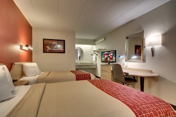 Deluxe Room, 2 Double Beds (Smoke Free)