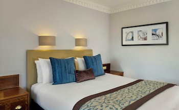 Standard Double Room, with Bridge View