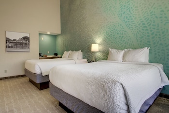 Room, Multiple Beds