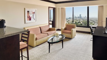 Suite, 1 Twin Bed, Smoking