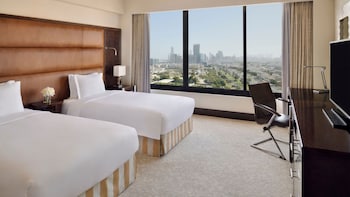 Classic Room, 2 Twin Beds, Smoking, Garden View