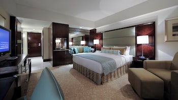 Classic Room, 1 King Bed, Club Lounge Access, Sea View
