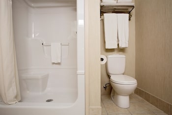 Suite, Multiple Beds, Refrigerator & Microwave, Bay View (Larger Room)