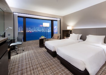 Residence Club Harbour View Room with Club Lounge Access