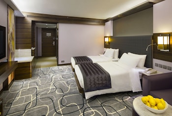 Residence Club City View Room with Club Lounge Access