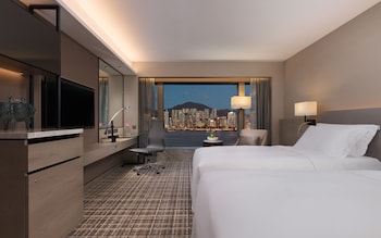 Delightful Stay with Afternoon Tea Retreat - Deluxe Harbourview Room