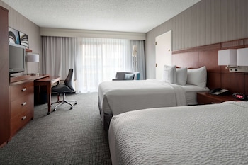 Suite, Multiple Beds (One Bedroom)