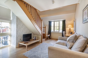 Deluxe Loft Room