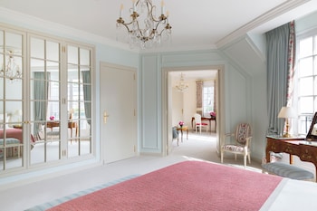 Terrace Deluxe Suite
