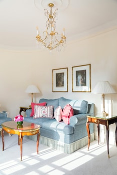 Terrace Deluxe Suite