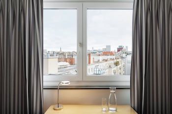 Standard Room, 1 King Bed, City View (Top Floor)