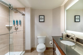 Room, 2 Queen Beds, Accessible (Hearing)