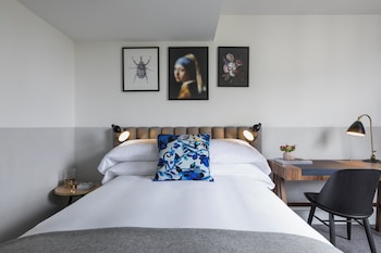 Room, 1 Double Bed (Double City)