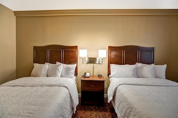 Suite, 2 Queen Beds, Accessible, Non Smoking (Hearing Impaired)