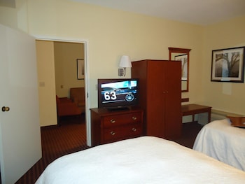 Suite, 2 Double Beds, Non Smoking