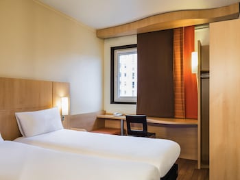 Standard Room, 2 Twin Beds