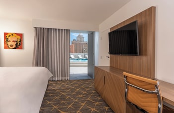 Premium Room, 2 Queen Beds, Pool Access, City View