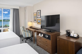 Room, 2 Queen Beds, Harbor View