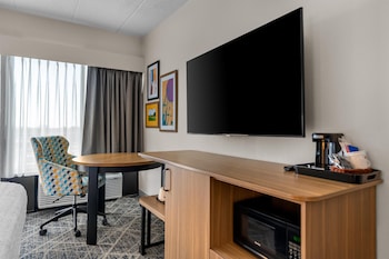 Room, 1 King Bed, Accessible, Non Smoking