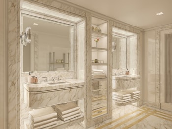Suite (Bethesda Grandeur)
