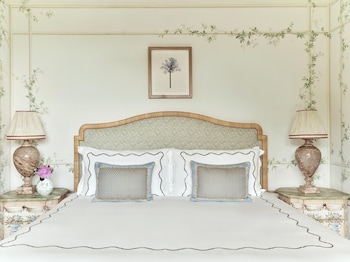 Suite (Flora)