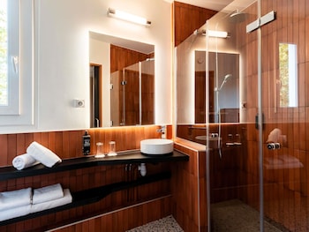 Superior Room, 1 Double Bed, Mobility Accessible
