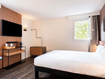 Superior Room, 1 Double Bed, Mobility Accessible