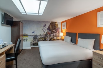 Standard Twin Room (without Window)