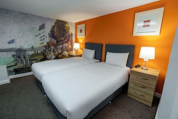 Standard Twin Room (without Window)
