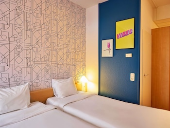 Standard Room, 2 Twin Beds