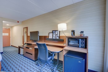 Room, 1 King Bed with Sofa bed (Hearing Accessible)