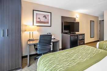 Standard Room, 2 Queen Beds (Interior Corridor 2nd Floor)