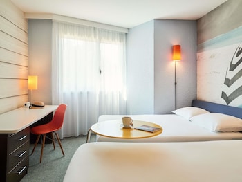 Standard Room, 1 Double Bed with Sofa bed