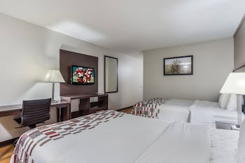 Superior Room, 2 Double Beds, Non Smoking (Interior Corridor)