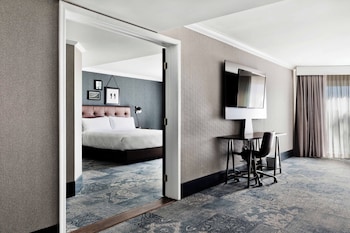 Suite, 1 Bedroom, Balcony